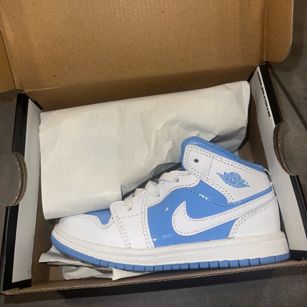 Jordan 1 Mid SE (TD)